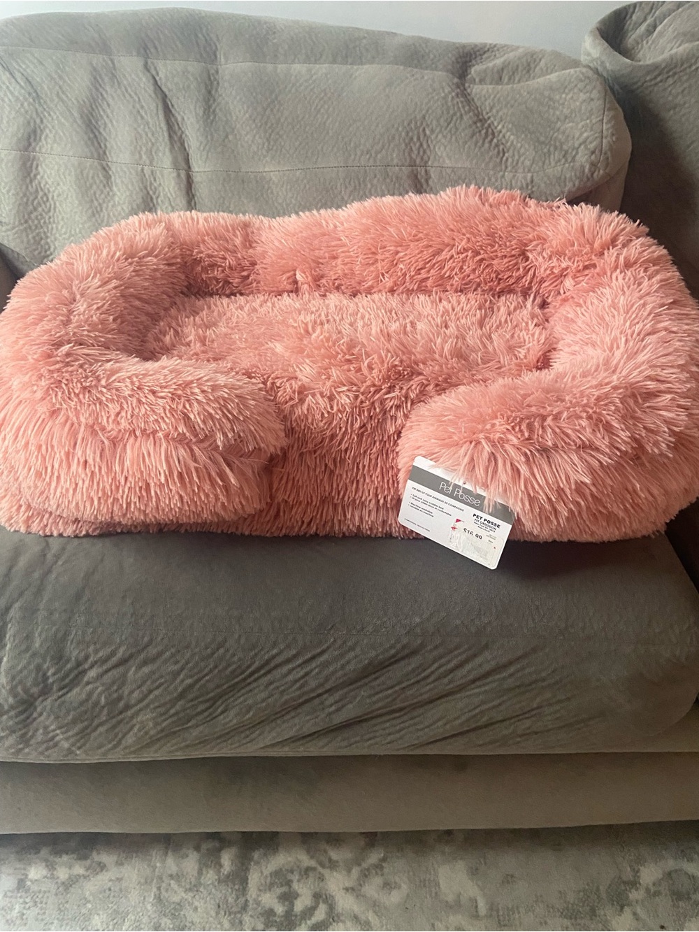 Pet Dog Bed 30x20 Posse Plush Fluffy NEW